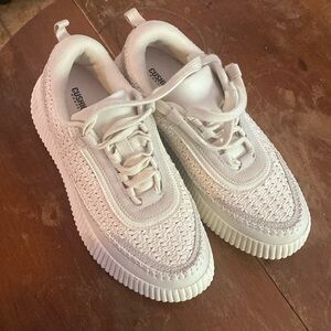 Cushionaire Memory Foam Crochet Sneakers